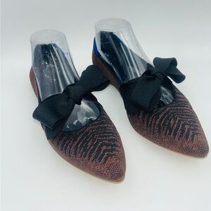 Rothy’s The Bow Point II Pointed Flats in Brown Animal Knit Women’s Size 9 NWOB